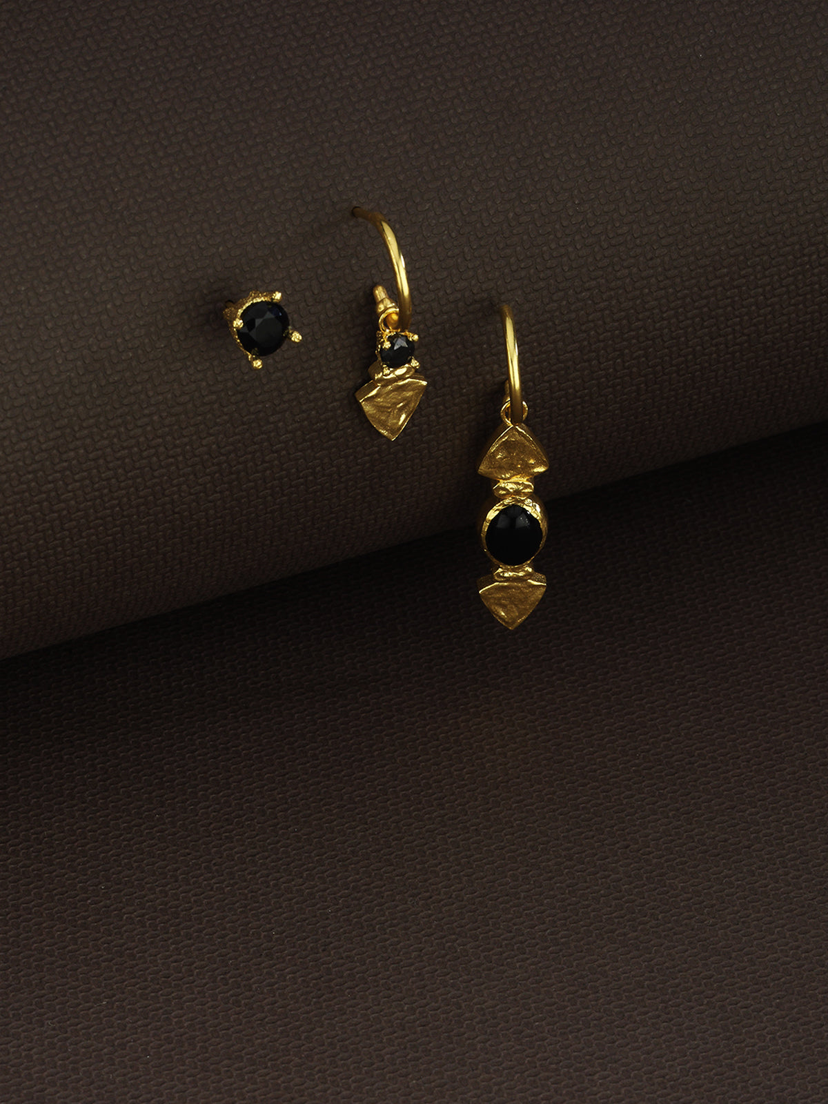 Bodhita - Eos Black Earrings - Stud